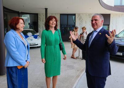 Zgodba o treh desetletjih TVU